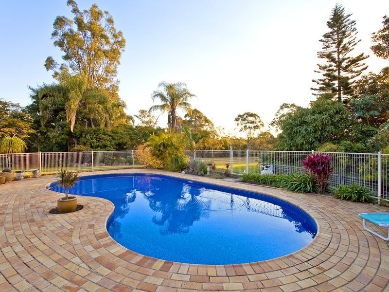 21 Catherine Street, Birkdale QLD 4159