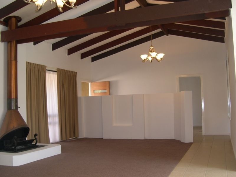 7 Lilly Lane, Birkdale QLD 4159