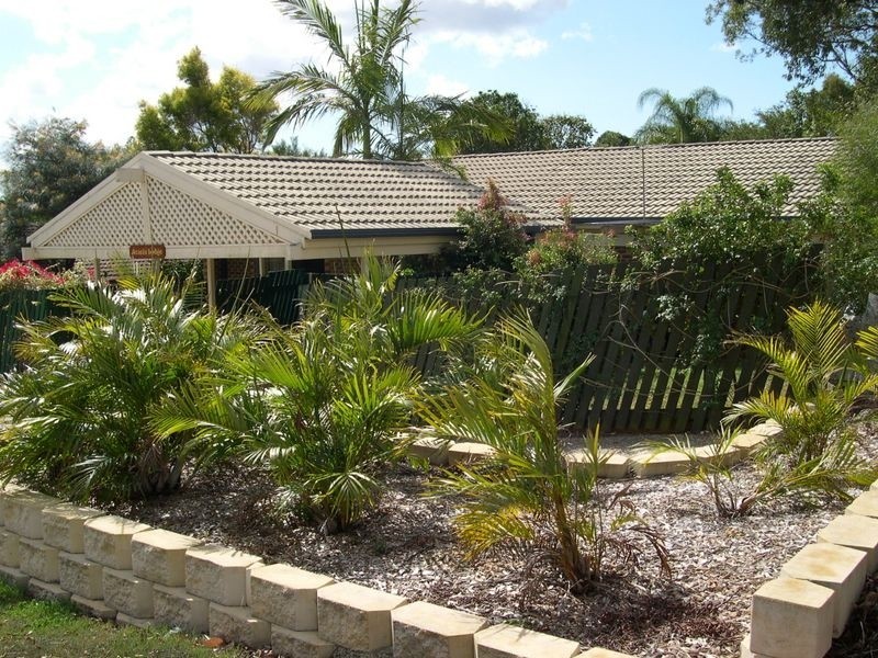 2/106 Cumberland Drive, Alexandra Hills QLD 4161