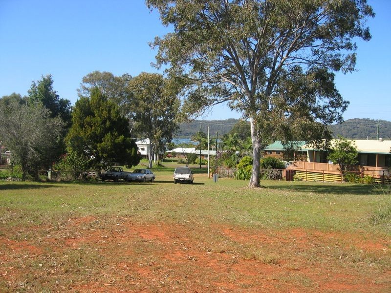 8 Stevenson Court, Russell Island QLD 4184