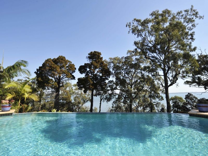 118 Main Road, Wellington Point QLD 4160