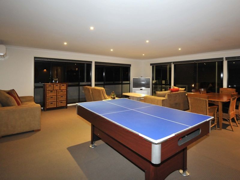 118 Main Road, Wellington Point QLD 4160