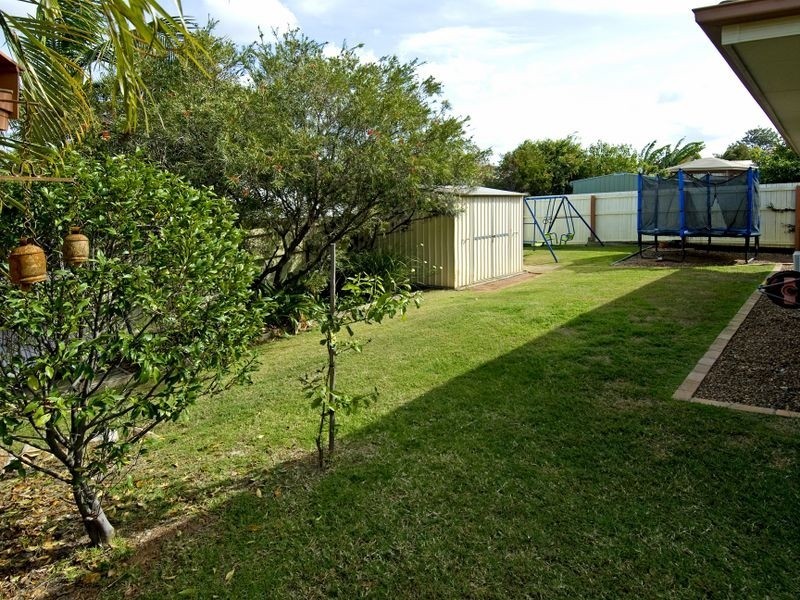 18 Queensbury Crt, Wellington Point QLD 4160