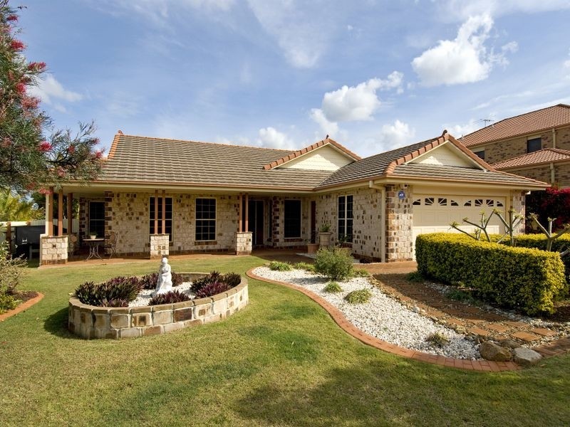 18 Queensbury Crt, Wellington Point QLD 4160