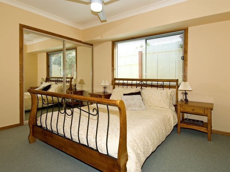 18 Queensbury Crt, Wellington Point QLD 4160