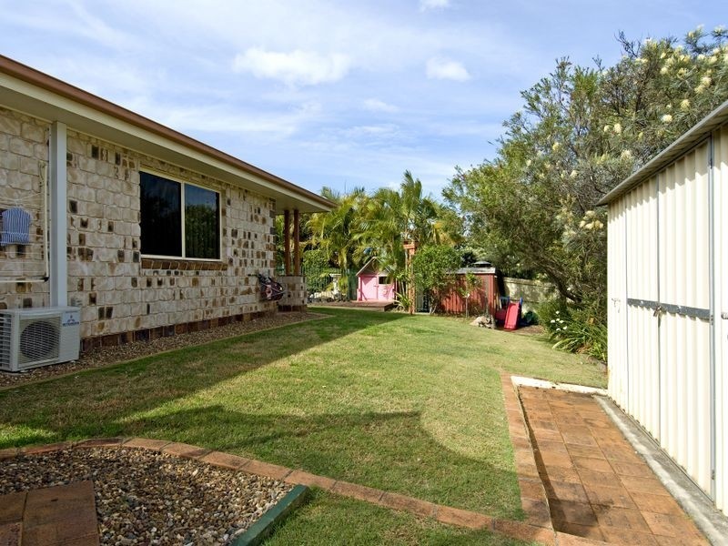 18 Queensbury Crt, Wellington Point QLD 4160