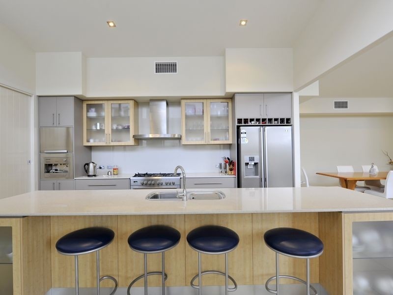 338 Main Road, Wellington Point QLD 4160