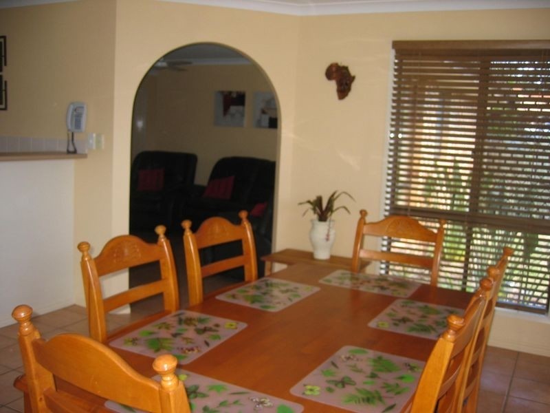11 Laguna Cct, Tingalpa QLD 4173
