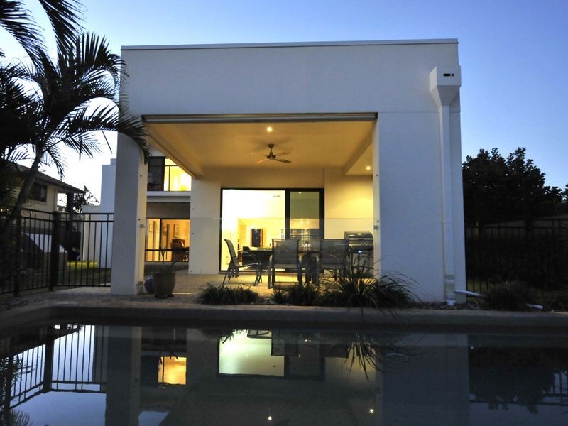 27 Allan Day Drive, Wellington Point QLD 4160