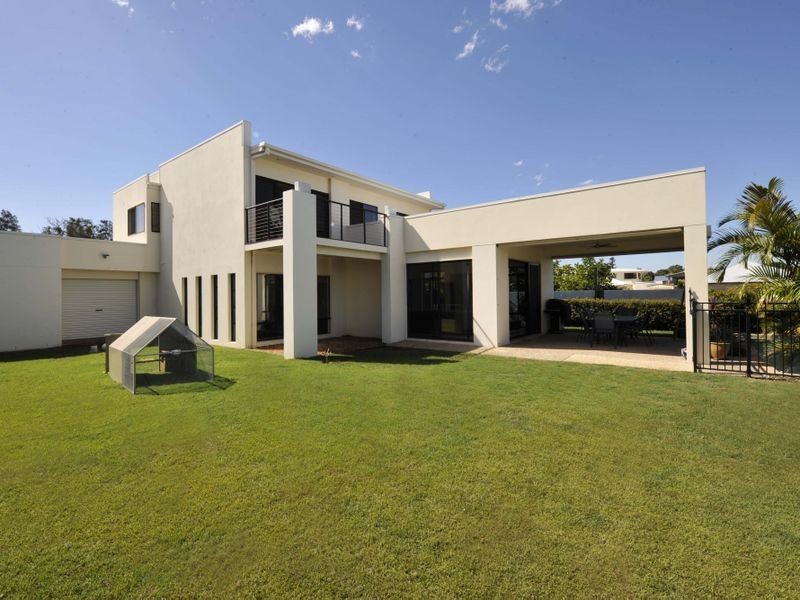 27 Allan Day Drive, Wellington Point QLD 4160