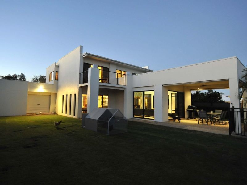 27 Allan Day Drive, Wellington Point QLD 4160