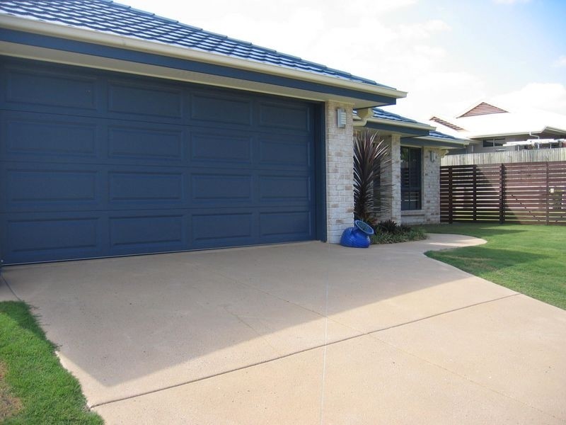 16 Fiddlewood Street, Victoria Point QLD 4165