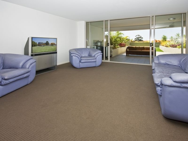 4/135 Shore Street West, Cleveland QLD 4163