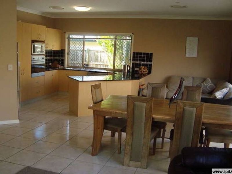 17 Bush Cherry Place, Thornlands QLD 4164