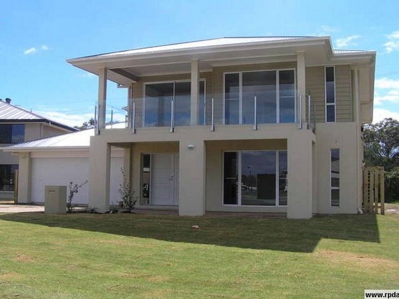 1 Creekwood St, Victoria Point QLD 4165