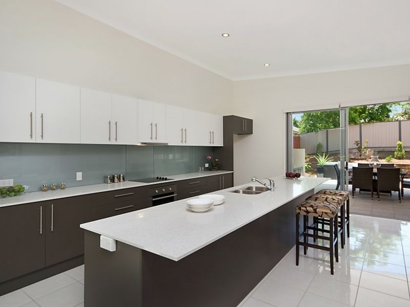 9 Lilly Lane, Birkdale QLD 4159