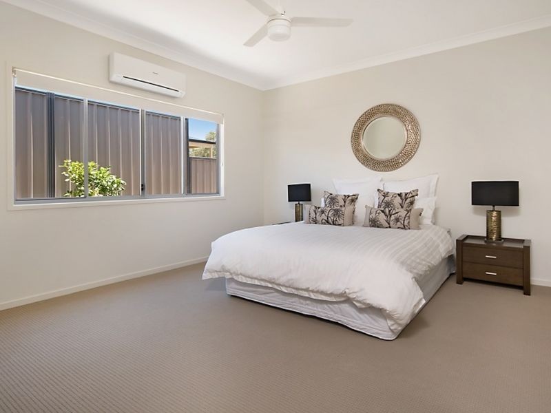 9 Lilly Lane, Birkdale QLD 4159