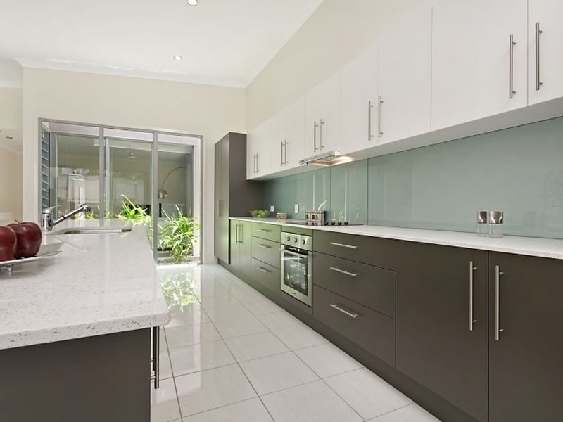 9 Lilly Lane, Birkdale QLD 4159