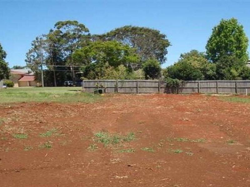 25 Queen Street, Cleveland QLD 4163