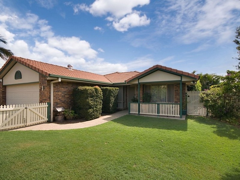 1 Villari Close, Belmont QLD 4153