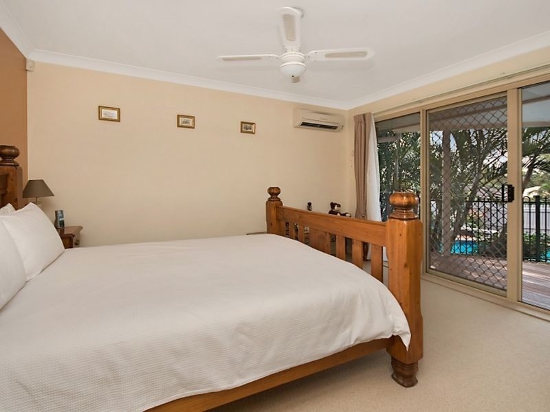 1 Villari Close, Belmont QLD 4153