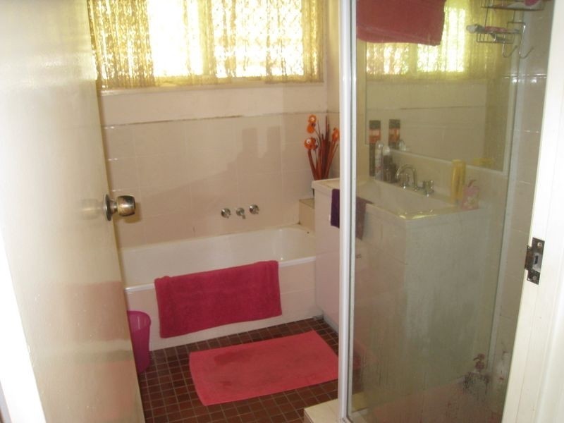 1 Redruth Rd, Alexandra Hills QLD 4161