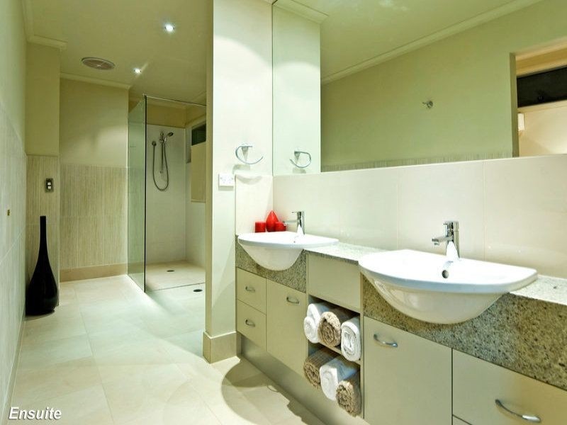3 Cleveland Tce, Ormiston QLD 4160