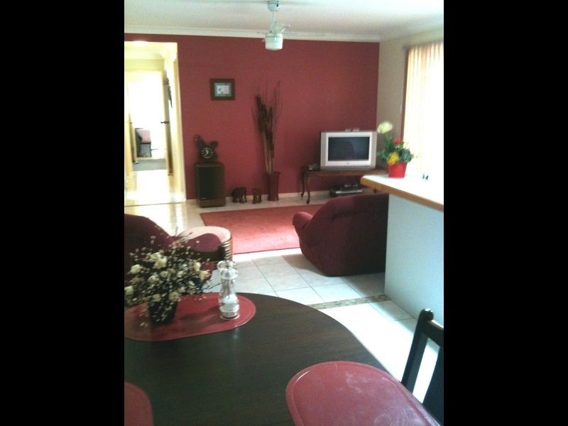 1 Sunburst Court, Capalaba QLD 4157