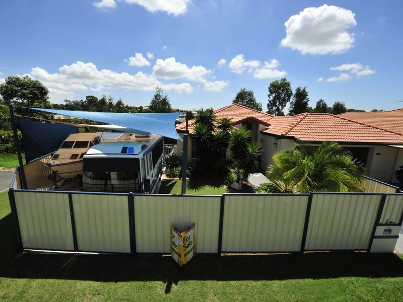 16 Bush Cherry Place, Thornlands QLD 4164