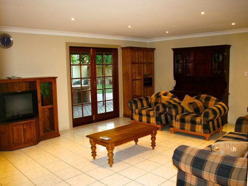 3 Somers Ct, Capalaba QLD 4157