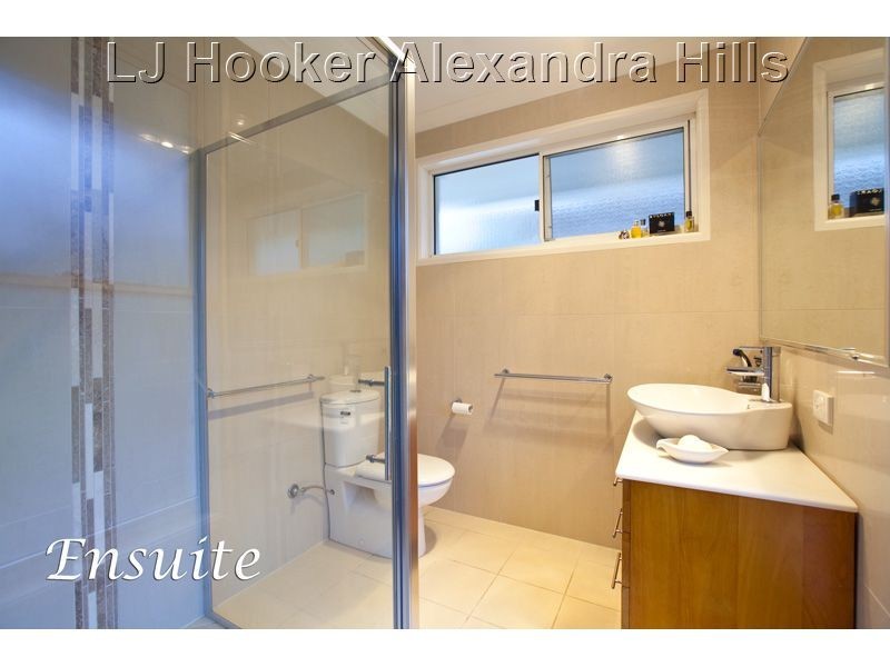 26 Lyndon Road, Capalaba QLD 4157