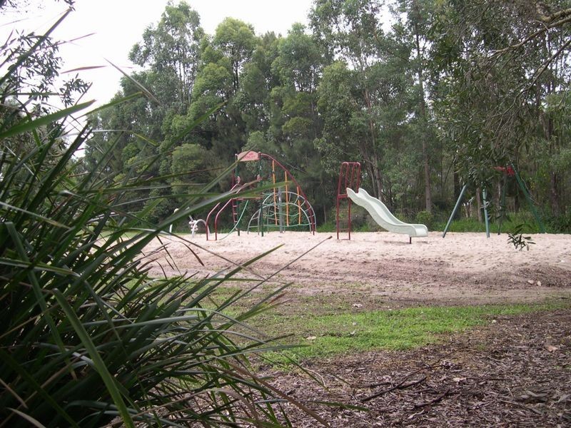 1/7 Lilly Lane, Birkdale QLD 4159