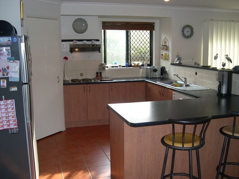 66 Bailey Road, Birkdale QLD 4159