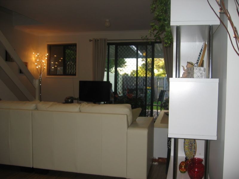 9/13 Holland Cres, Capalaba QLD 4157