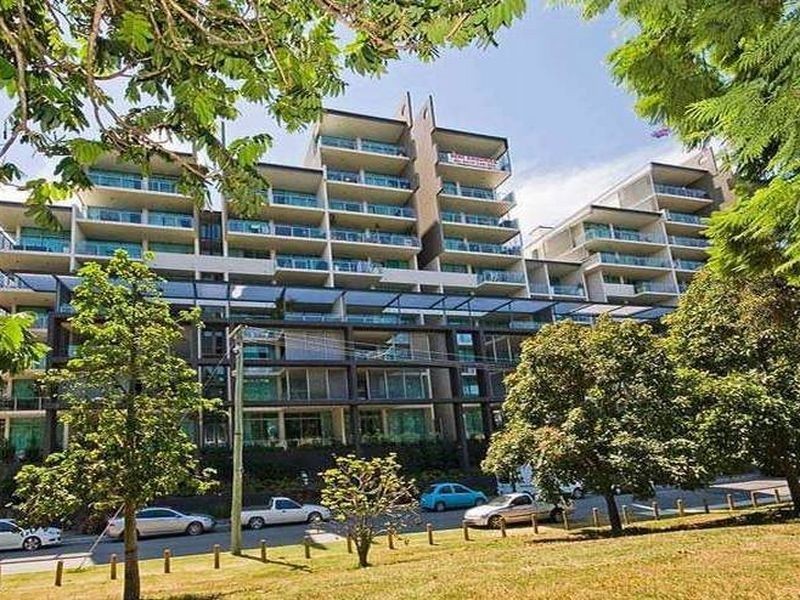 210/17 Parkland Street, Nundah QLD 4012