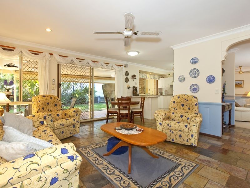 96 Crotona Rd, Alexandra Hills QLD 4161