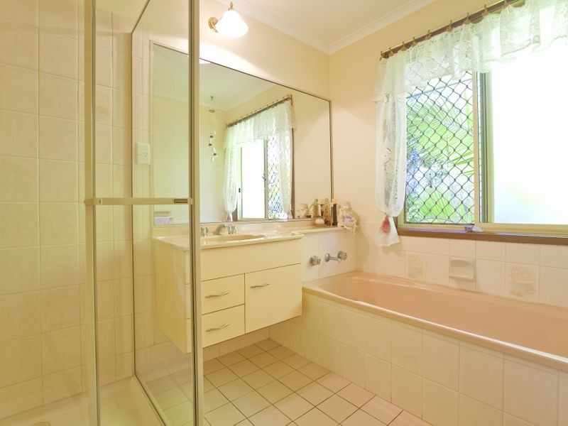 96 Crotona Rd, Alexandra Hills QLD 4161