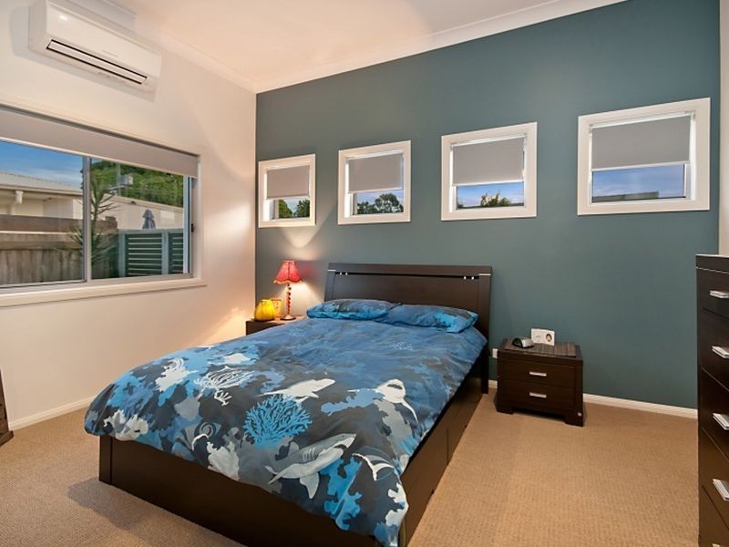 204 School of Arts Road, Redland Bay QLD 4165