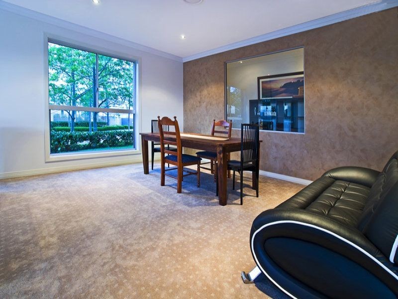 46 Coomera Crt, Helensvale QLD 4212