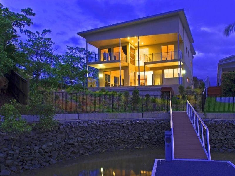 46 Coomera Crt, Helensvale QLD 4212