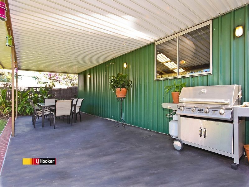 112 Blackwood Road, Manly West QLD 4179