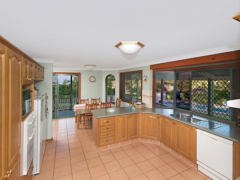 2 Tahoe Crt, Thornlands QLD 4164