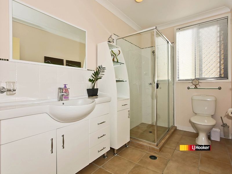 28 Brussels Ave, Morningside QLD 4170