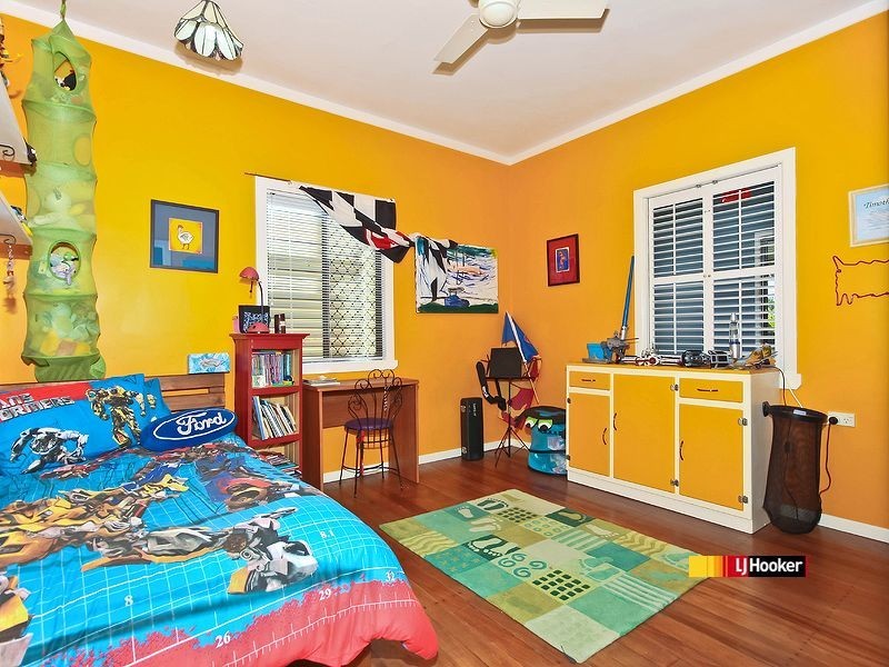 28 Brussels Ave, Morningside QLD 4170