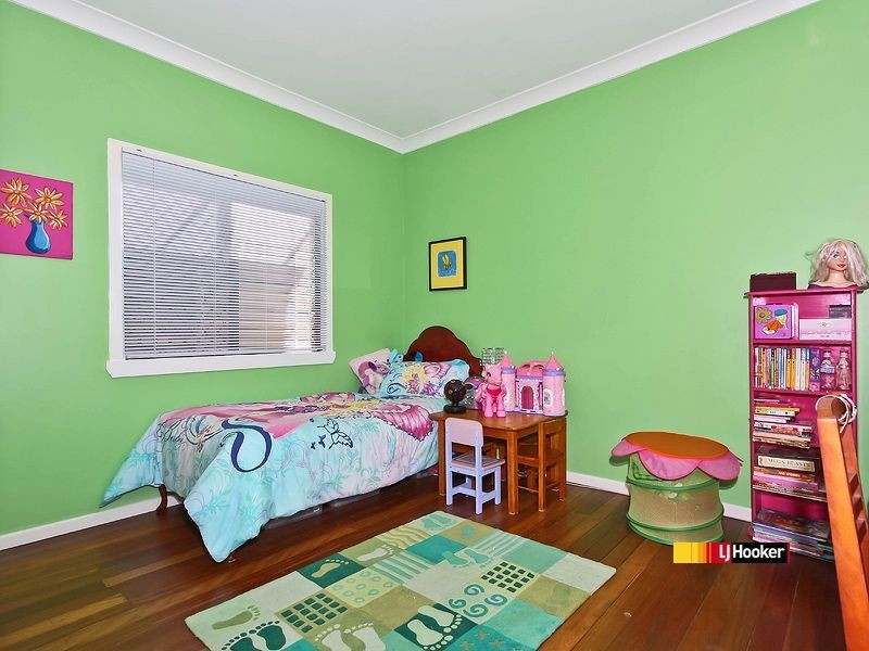 28 Brussels Ave, Morningside QLD 4170