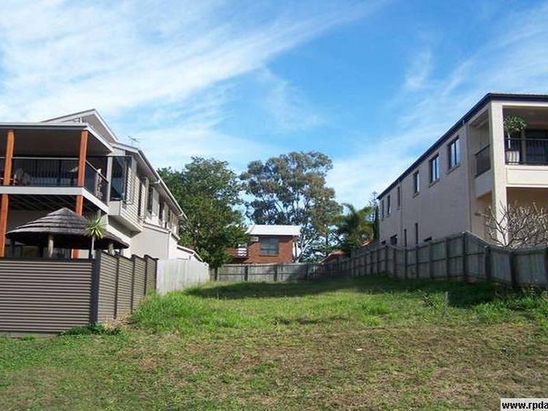 4 George St, Ormiston QLD 4160