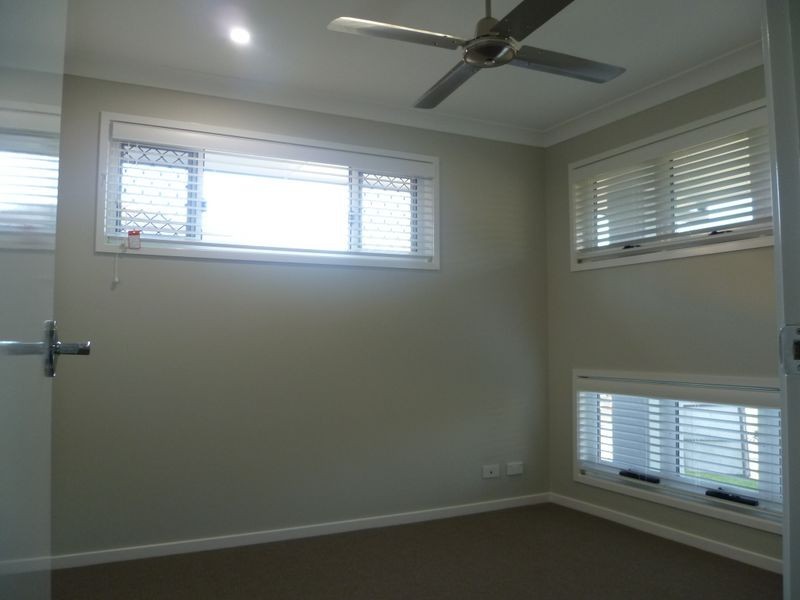 51 Worchester Cres, Wakerley QLD 4154