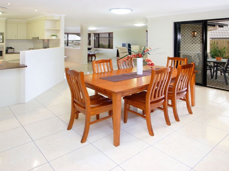 6 Gumnut Close, Lota QLD 4179
