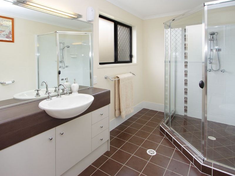 6 Gumnut Close, Lota QLD 4179
