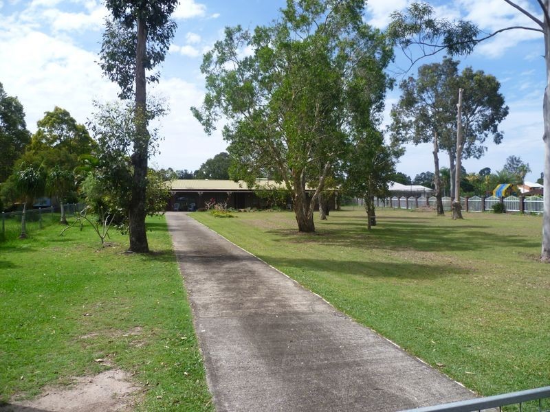 23 Whitehall Avenue, Birkdale QLD 4159